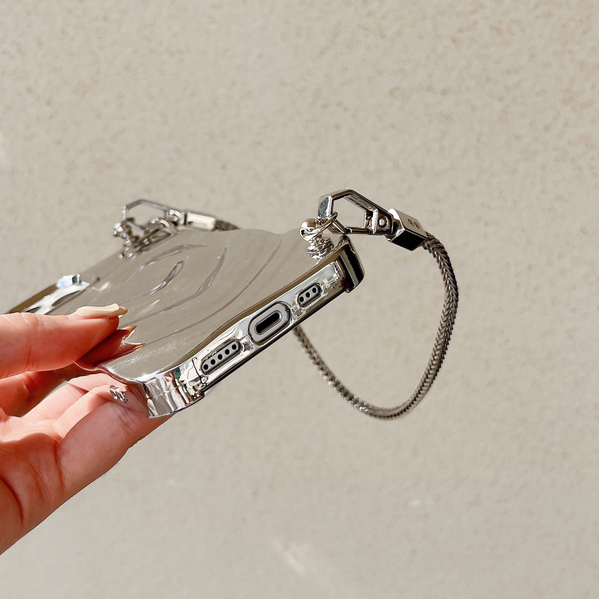 Silberne Galvanisierte Handyhülle Für Verschiedene Iphone Modelle_voghion.com