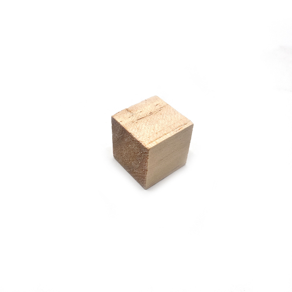 Juguete de hámster pequeño bloque de madera de pino bricolaje cubo de madera creativo oso dorado loro mordiendo los dientes pequeño juguete para mascotas