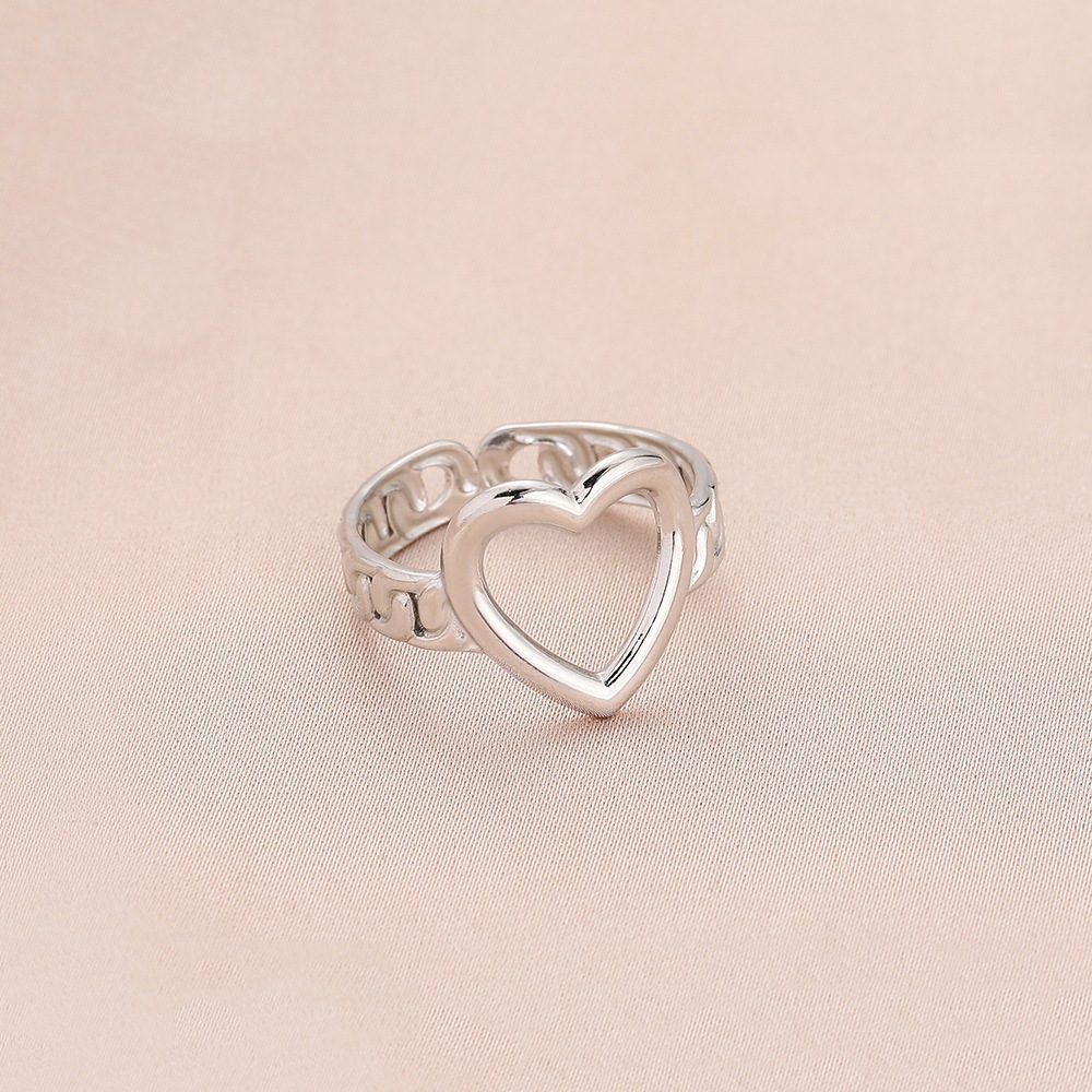 New Style Hollow Heart Shape Titanium Steel Ring display picture 5