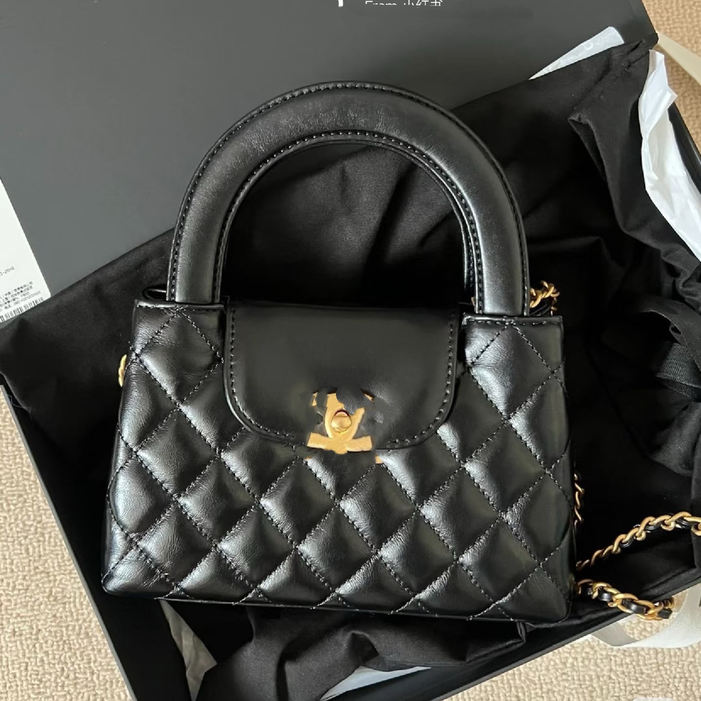 2024년 크로스보더 광저우 고급 오리지널 가죽 샤오샹풍 켈리 핸드백 2024년 패셔너블하고 다재다능한 신상품