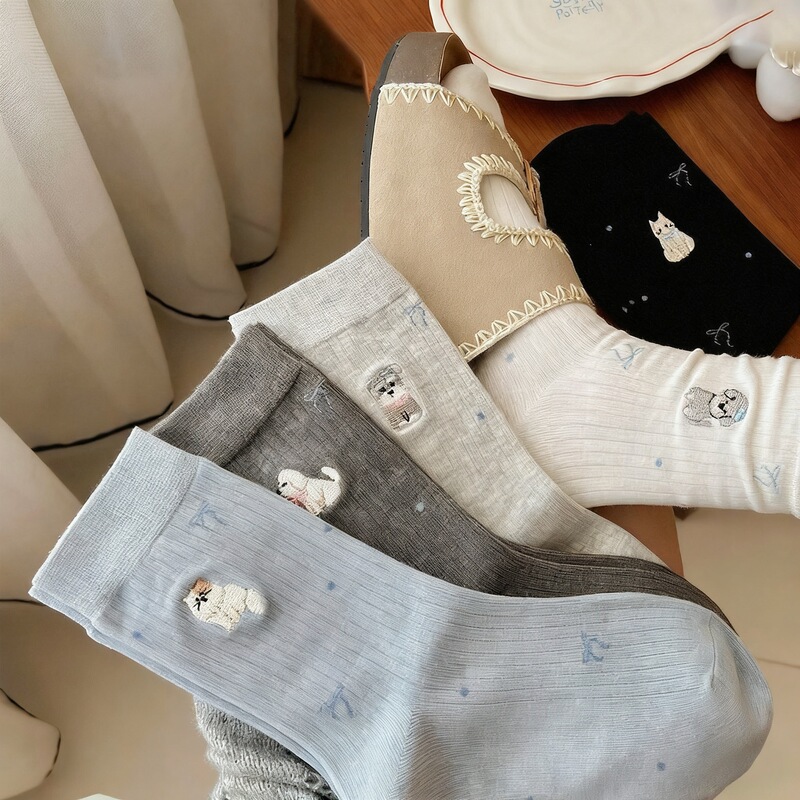 Campus Style Cute Puppies and Kittens Early Autumn Mid-Tube Sweat-Absorbent Antibacterial Socks Ins. Sweet Butterfly Festival Super Cute Socks for Women