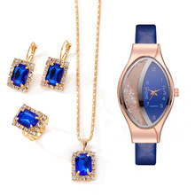 �羳��������Ƥ������ʱ��Ůʿ�ֱ����ˮ�������ɳʯӢŮ������