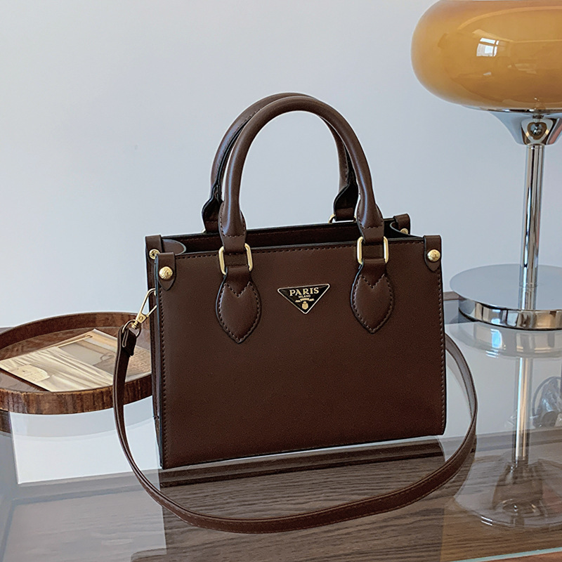 Bolso Tote simple para mujer 2025 nueva moda tendencia bolso de mensajero textura todo fósforo bolso de viaje de gran capacidad