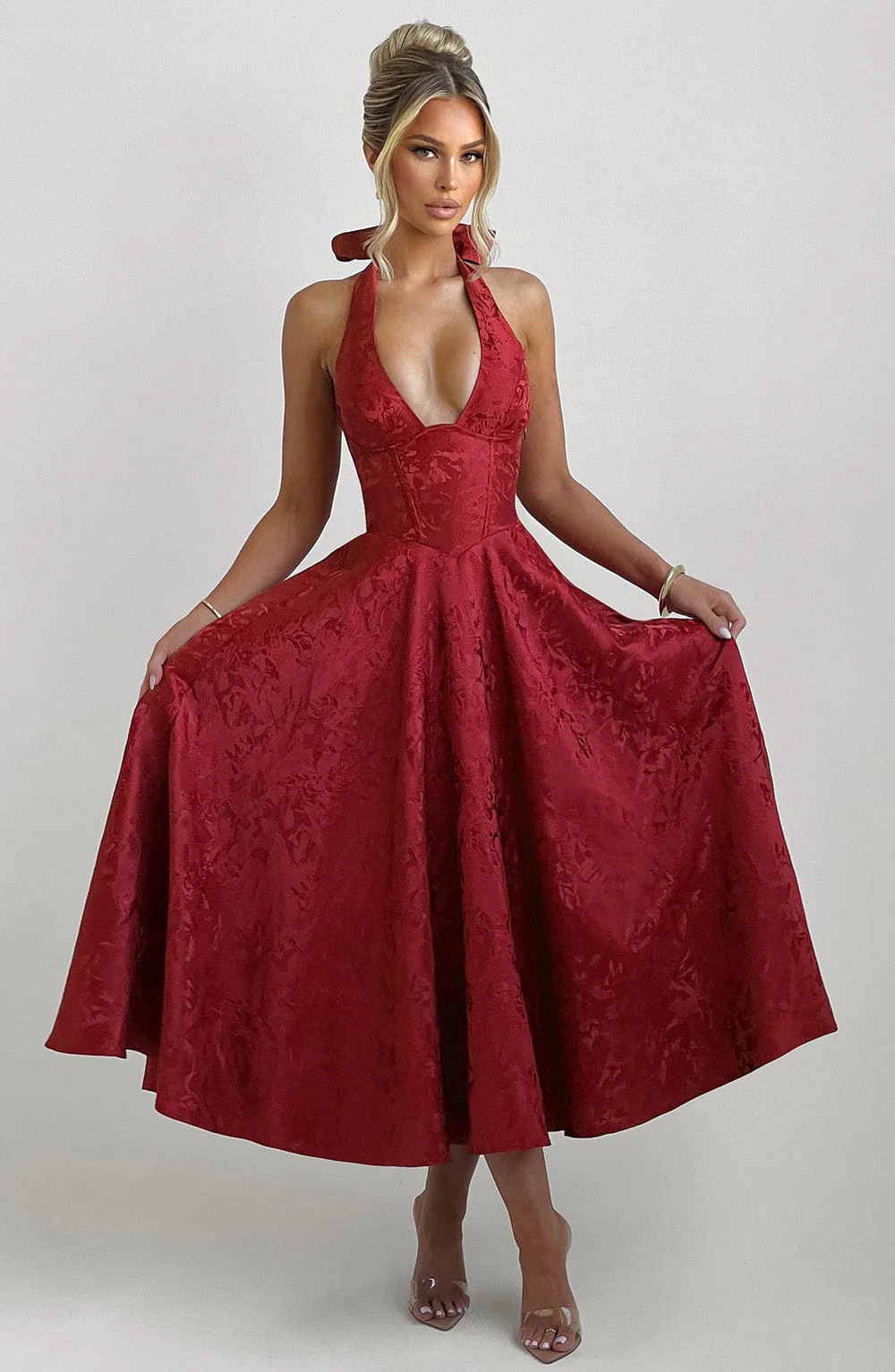 Elegant V-neck Backless Evening Dress For Summer Occasions_voghion.com