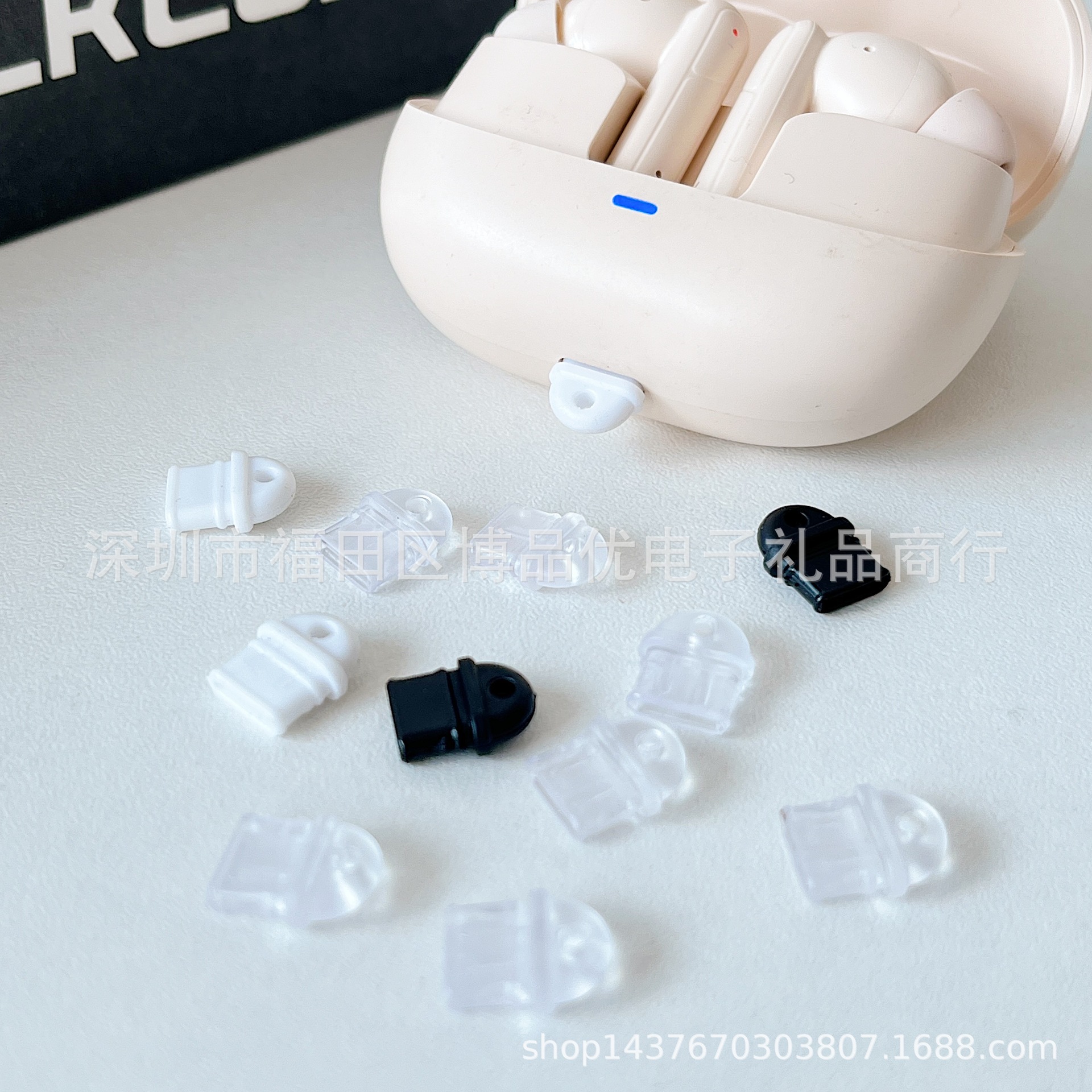 3F7D652C-972F-420A-9ADA-410024