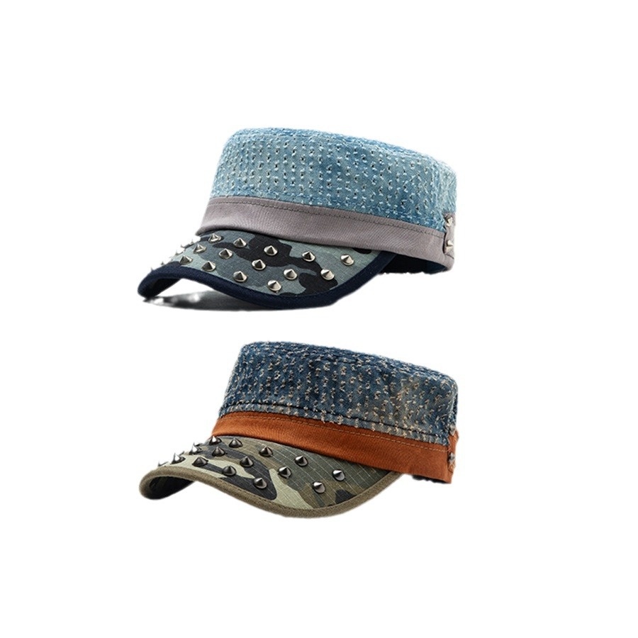 Cappellino hip hop vintage con testa di leopardo e borchie_voghion.com