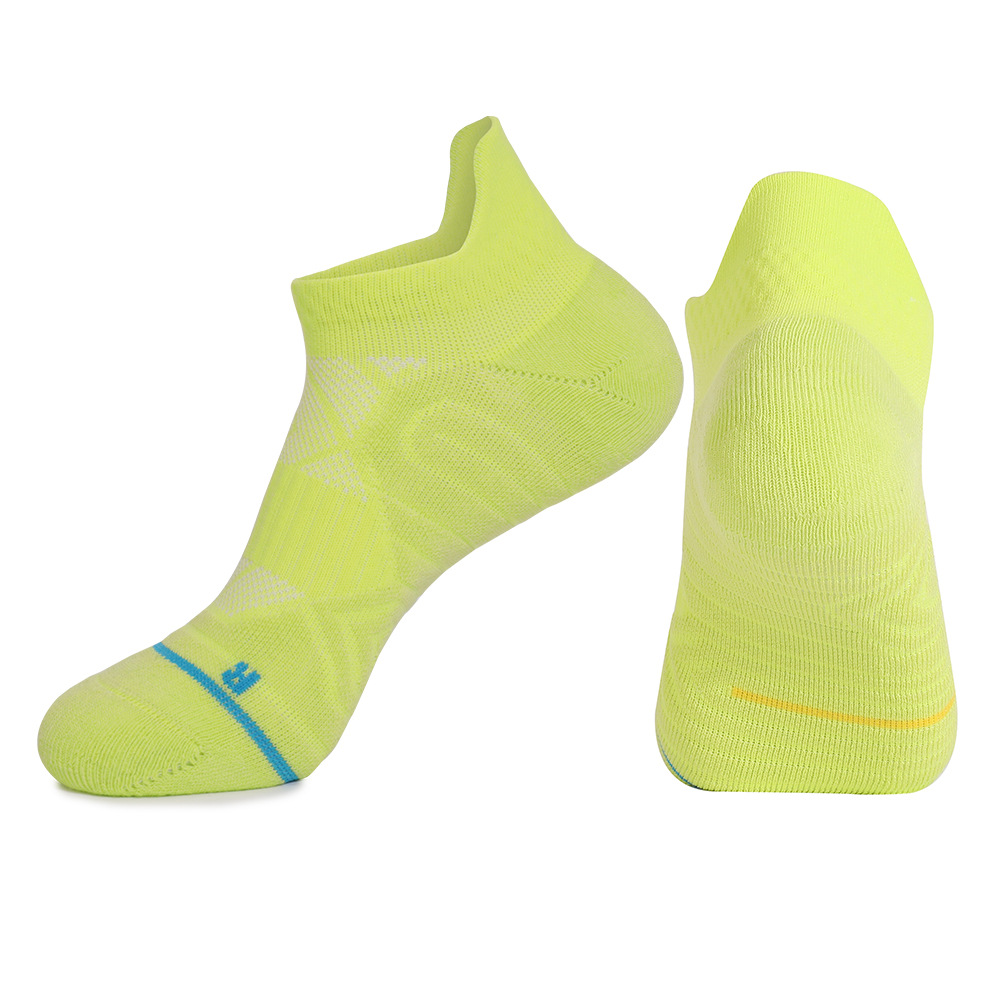 Calcetines de baloncesto de tubo corto antideslizantes transfronterizos, absorbentes de sudor, transpirables y gruesos, calcetines de fondo de toalla, calcetines deportivos que absorben los golpes, calcetines para correr para hombres y mujeres