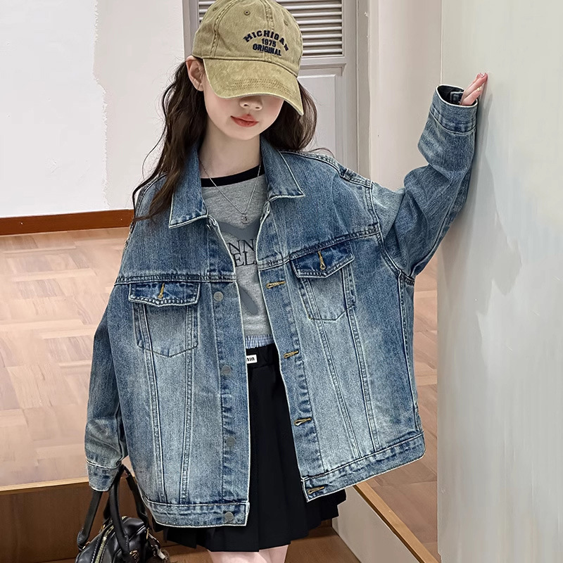 Girls' Denim Jacket Korean Style Loose Fashion Versatile Simple Children's Retro Top for Older Children Stylish Jacket Girls' Denim Jacket Korean Style Loose Fashion Versatile Simple Children's Retro Top for Older Children Stylish Jacket