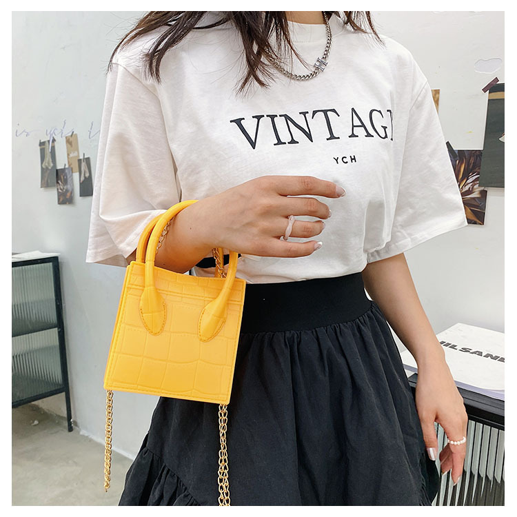 2025 Cross-border new popular smiling face bag, small square bag, fashionable and versatile chain hand bag, shoulder and crossbody jelly women's bag undefined