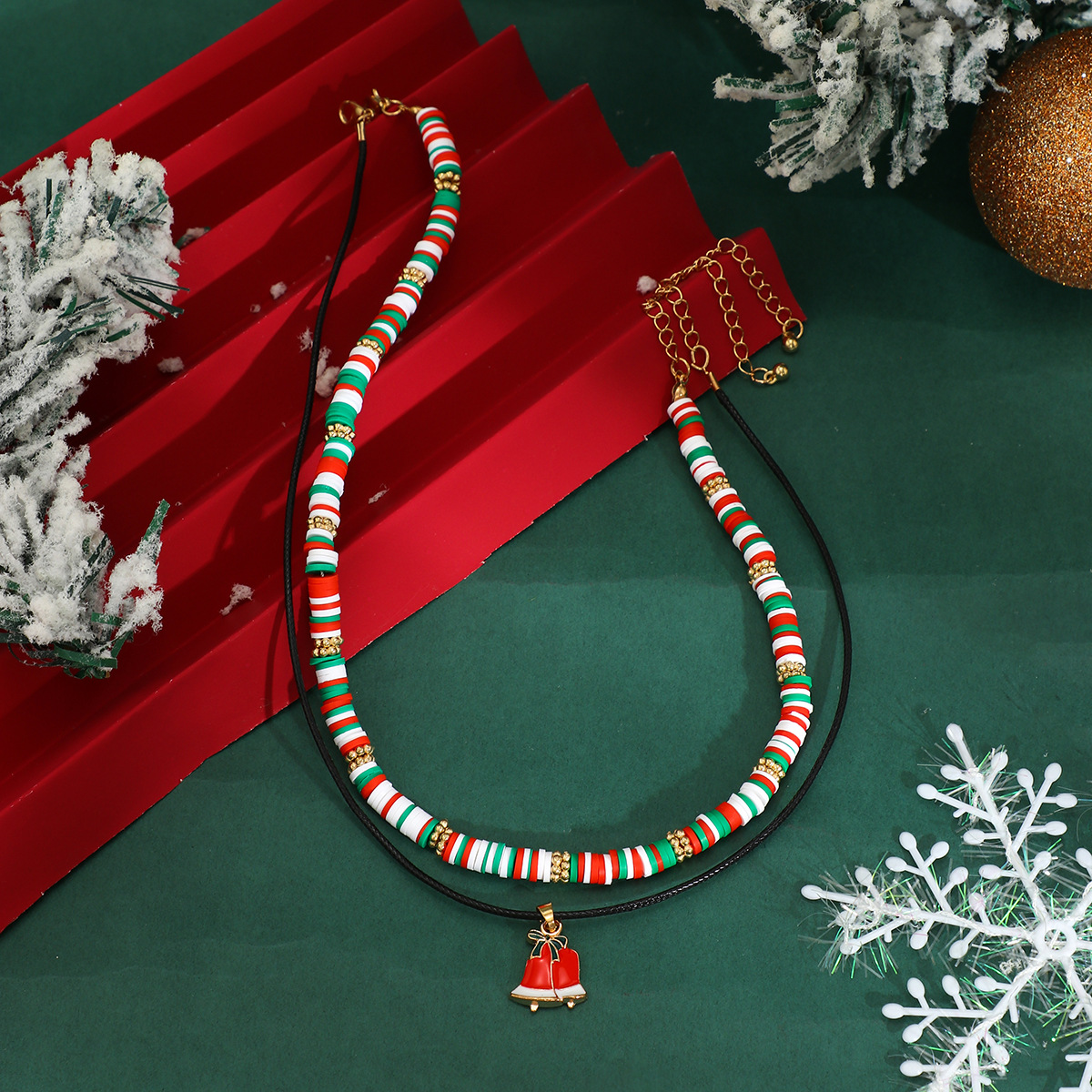 Christmas Beaded Choker Necklace With Crystal Snowman Charms_voghion.com
