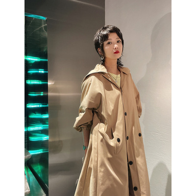 Designers Women Sleeve of bat Sleeve Hooded Windbreaker