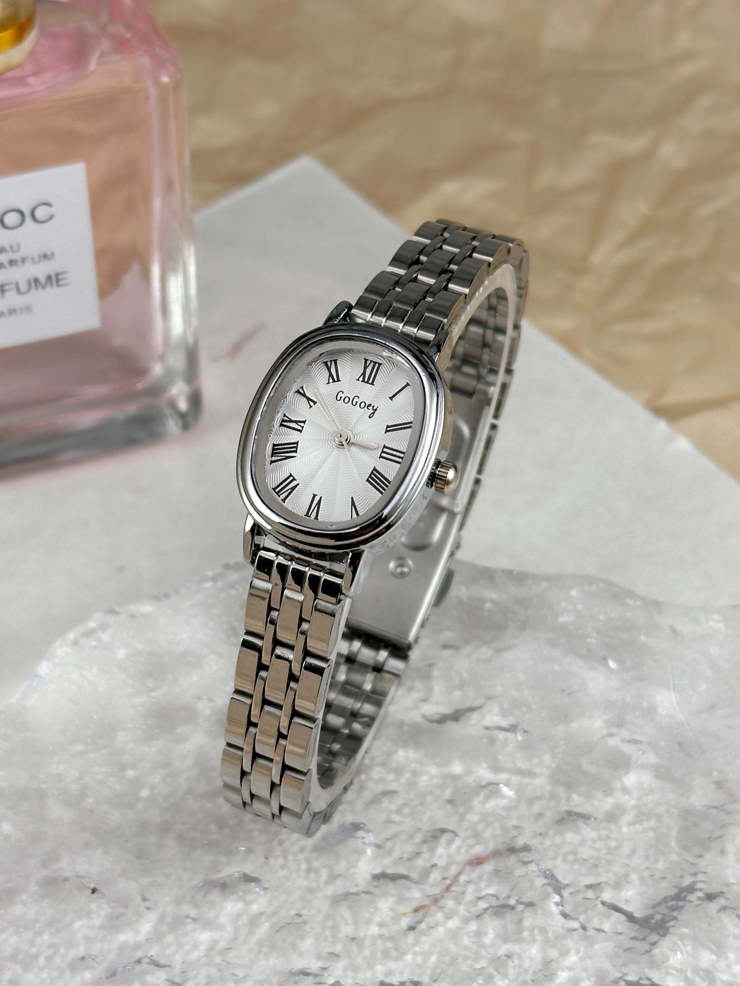 50g Weight Ordinary Glass Mirror Material Stainless Steel Strap Material Watch Classification Pointer Display Type Folding Buckle Buckle Style Round Dial Shape Casual, Holiday Occasion Quartz Movement Solid Color Pattern All Seasons Season Women's Gender Casual Style Casual Solid Color Other Printing (Printing) Quartz Watch 3