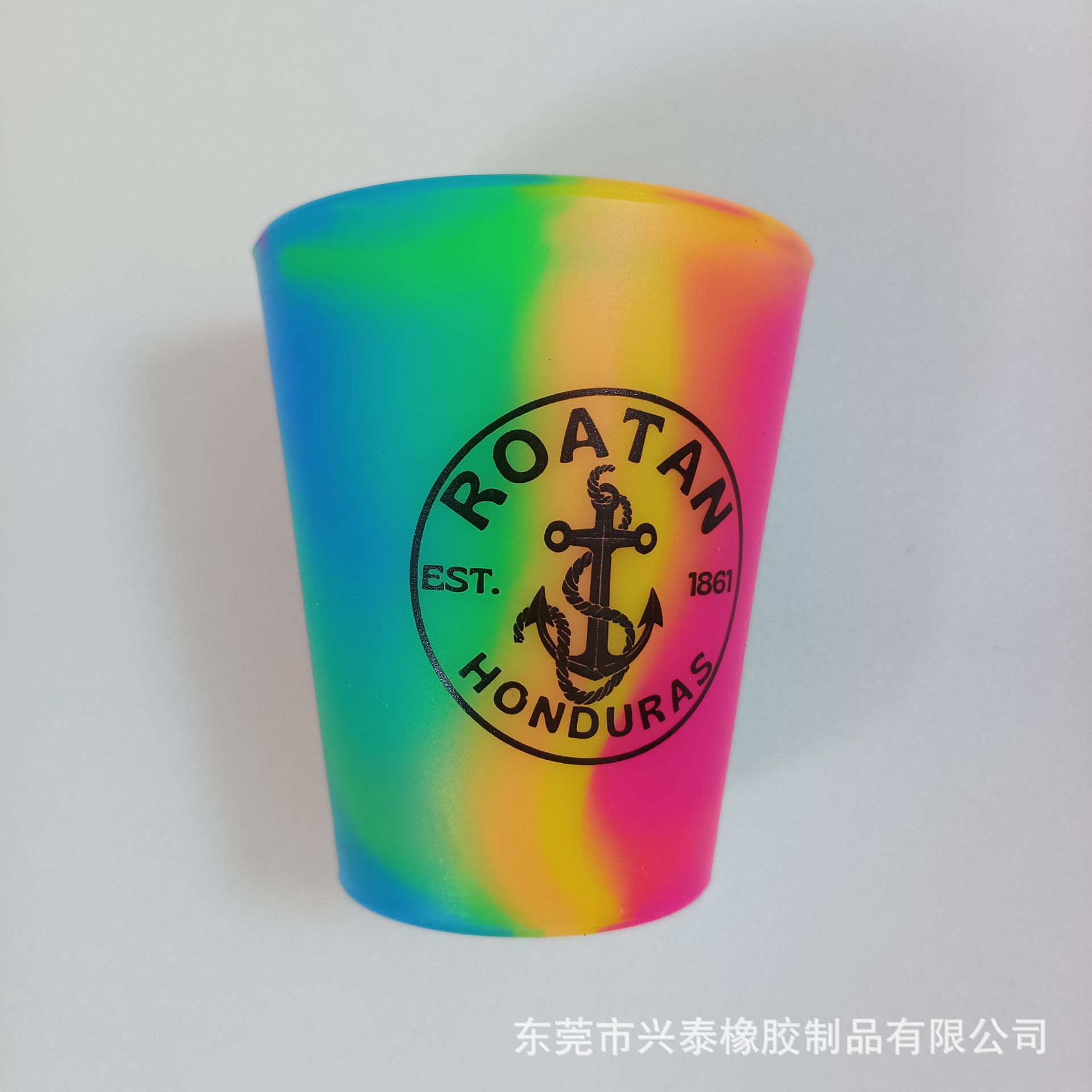 녹색과 노란색이 섞인