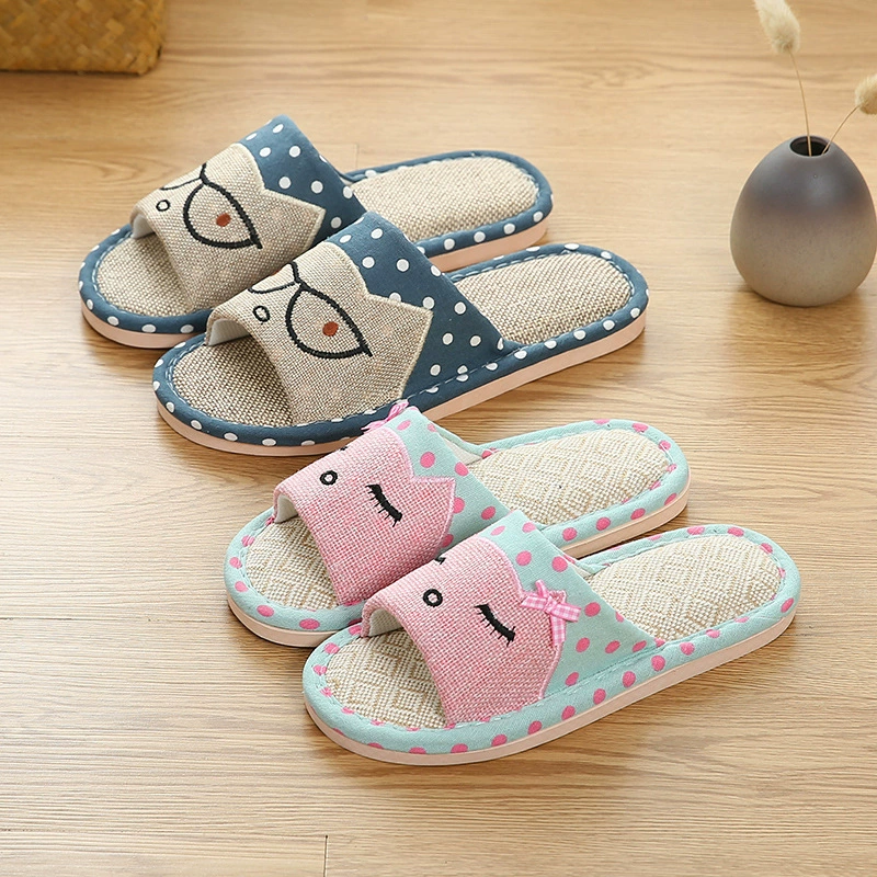 Весенние и летние льняные тапочки для женщин, для домашнего использования, для деревянных полов, бесшумные, нескользящие, износостойкие, четырехсезонные, с мультяшным дизайном для мужчин.