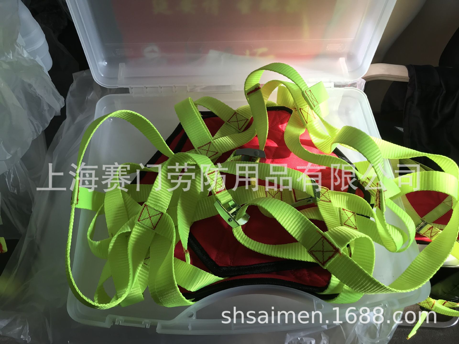 汽车方向盘气囊保护装置、气囊保护罩、消防车方向盘气囊保护套