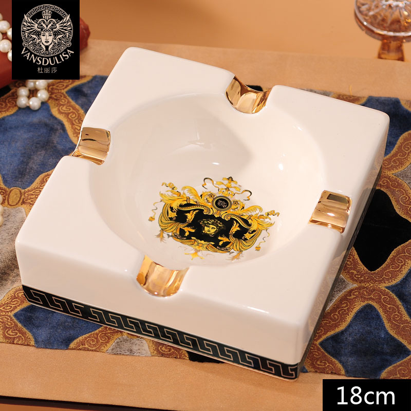 ヨーロッパの黒セラミック灰皿、家庭用装飾品、葉巻灰皿、リビングルーム、ホテル、創造的な雰囲気、日常の釣り|undefined