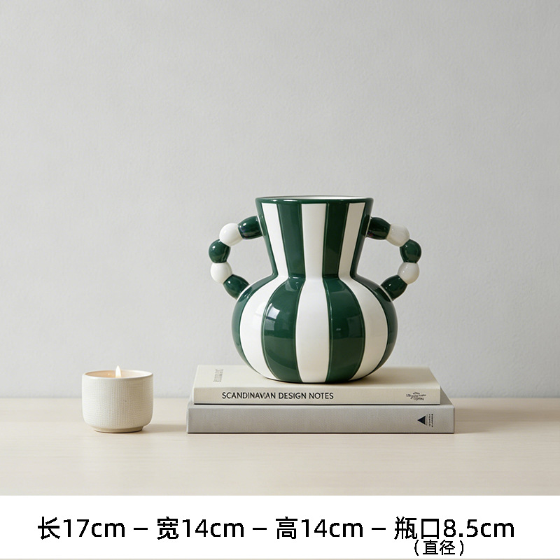 Vaso de rayas de dos orejas - verde