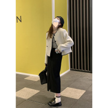 白色小香风2024春秋新款法式气质名媛高级感小个子短款上衣外套女