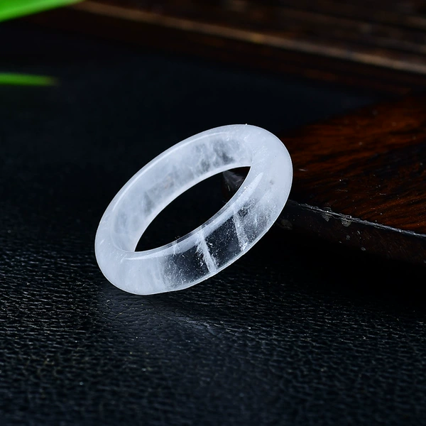 White crystal