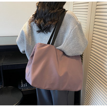 �羳�¿�С�������������������sͨ�����а��p������r�μ����