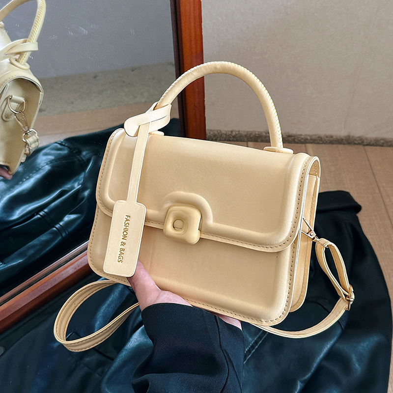 多用途の新しいレトロなパーソナライズされた女性用の小さな正方形のバッグ、カジュアルなソリッドカラーのオイルレザーの通勤用のハイエンドの気質のクロスボディバッグ|undefined