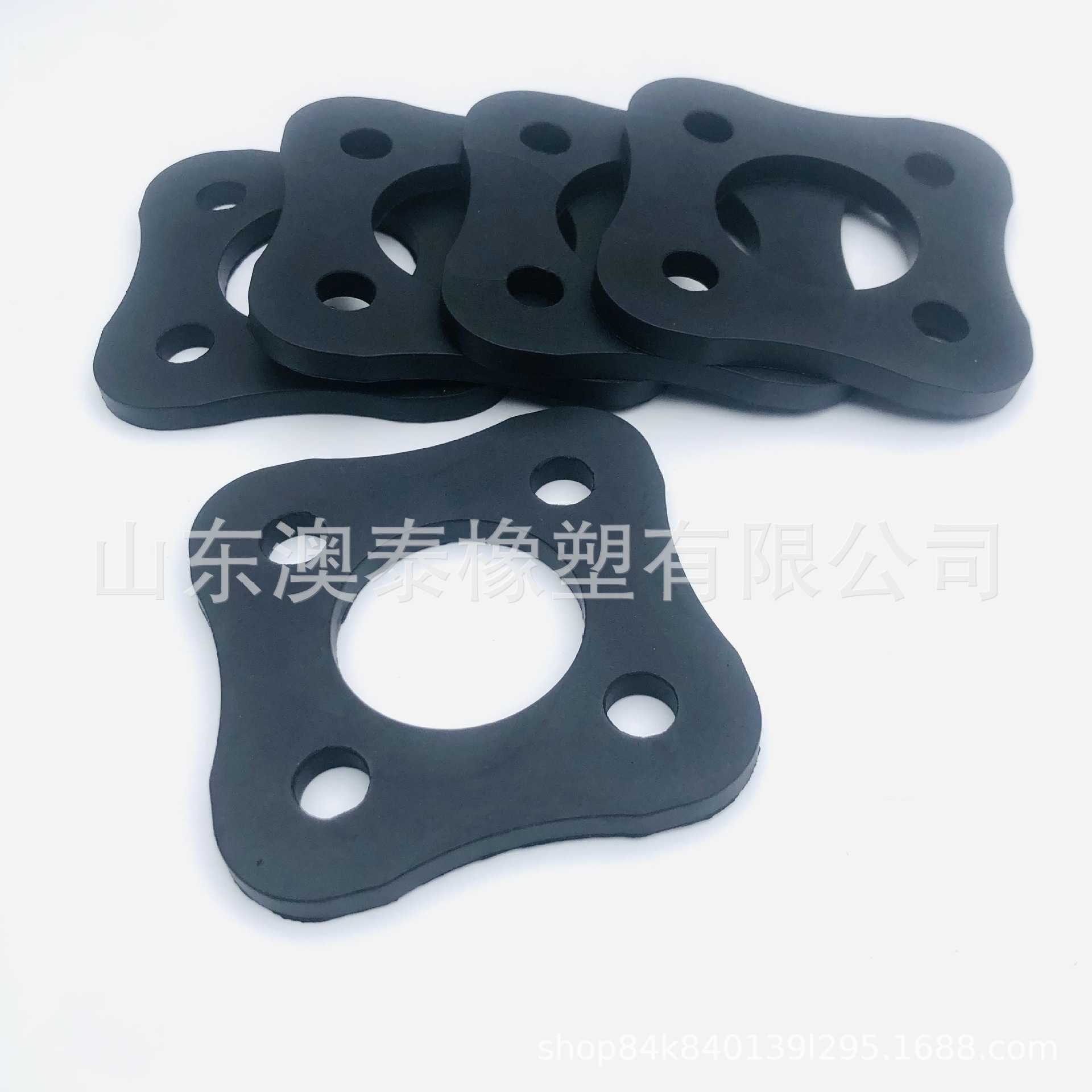 澳泰橡塑销售 四孔橡胶垫 法兰密封垫 方形橡胶法兰垫 