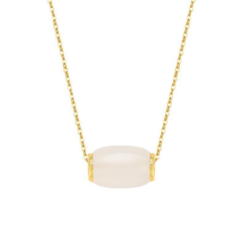 Халцедон оливковые бусы