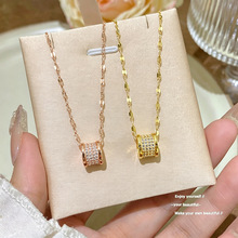 ��ɫ�M荴��U������Ů�p������僸�Ʒ�|��ɫ�i��朾����Ʒ