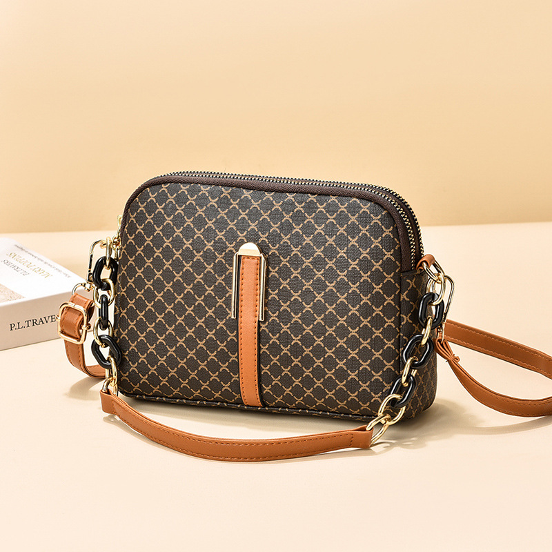 2023 neuer heißer Verkauf Retro Hand tragen kleine quadratische Tasche einfache mittlere Alter Mama Null Brieftasche eine Schulter Umhängetasche_voghion.com