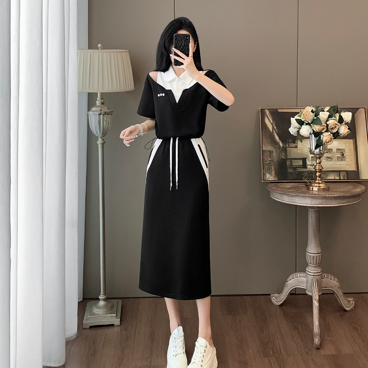 2025 Temperament Casual Sports Skirt Women's Summer Style Age-Reducing Black Short-Sleeved Top and Skirt Two-Piece Set