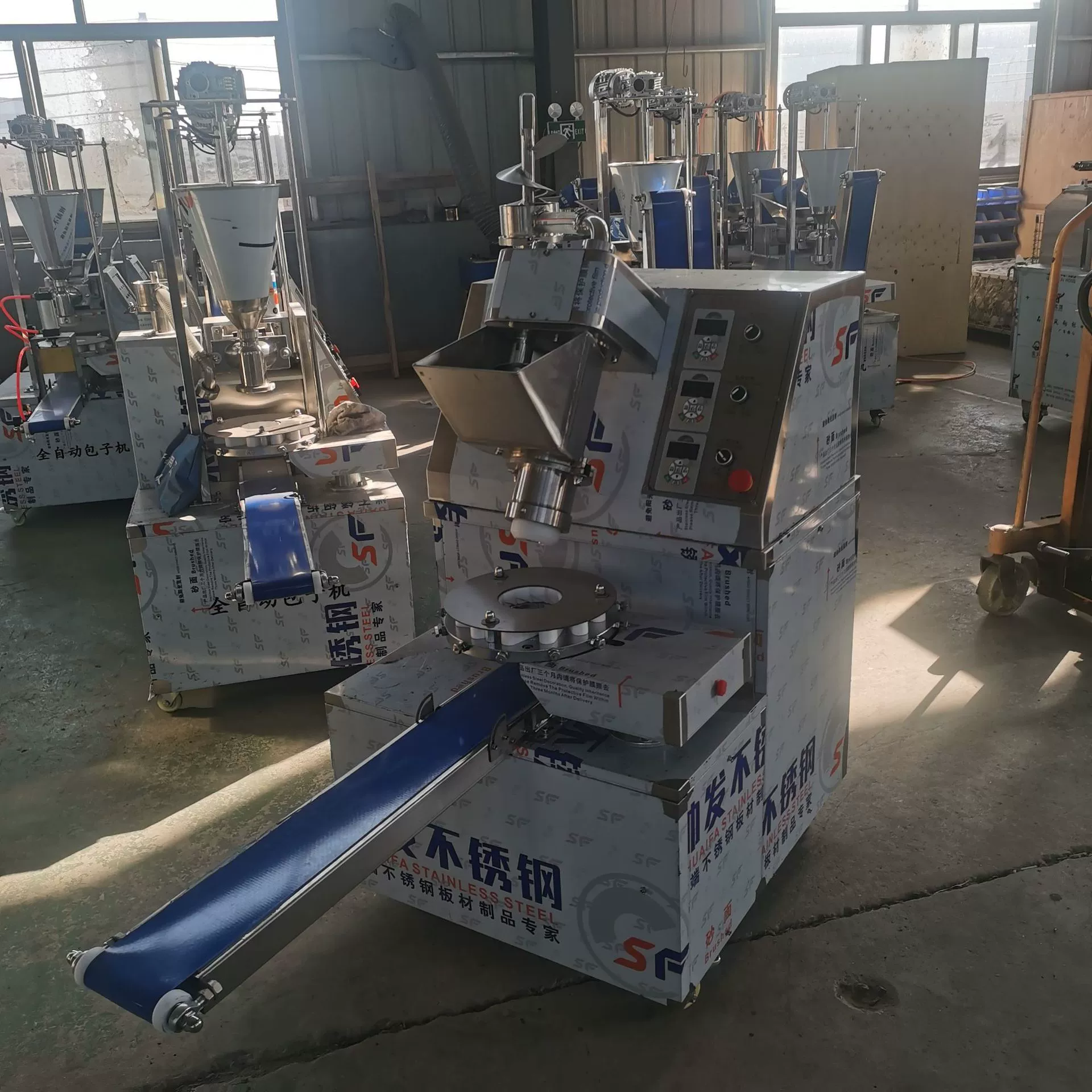 Новая машина для булочек с рулонов, магазин для завтрака, Xiaolongbao, машина для супа, коммерческая автоматическая машина для булочек