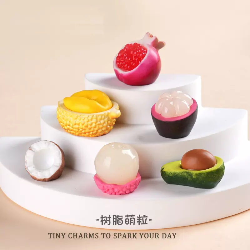 2025新款解压水果心情树脂小摆件电脑办公桌面办公穿越减压
