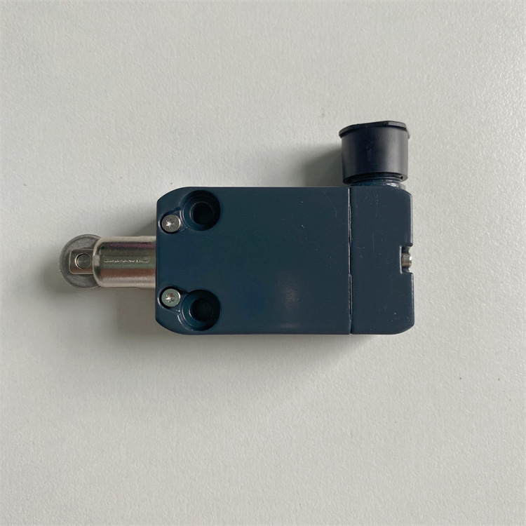 意大利PIZZATO 限位开关 NF B110CH-SMK继电器现货