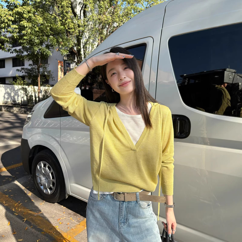 【Wow】Korean-Style High-Intelligence Style Relaxed and Lazy Vibe Color-Blocking Fake Two-Piece Hooded Long-Sleeve Knit Sweater for Women