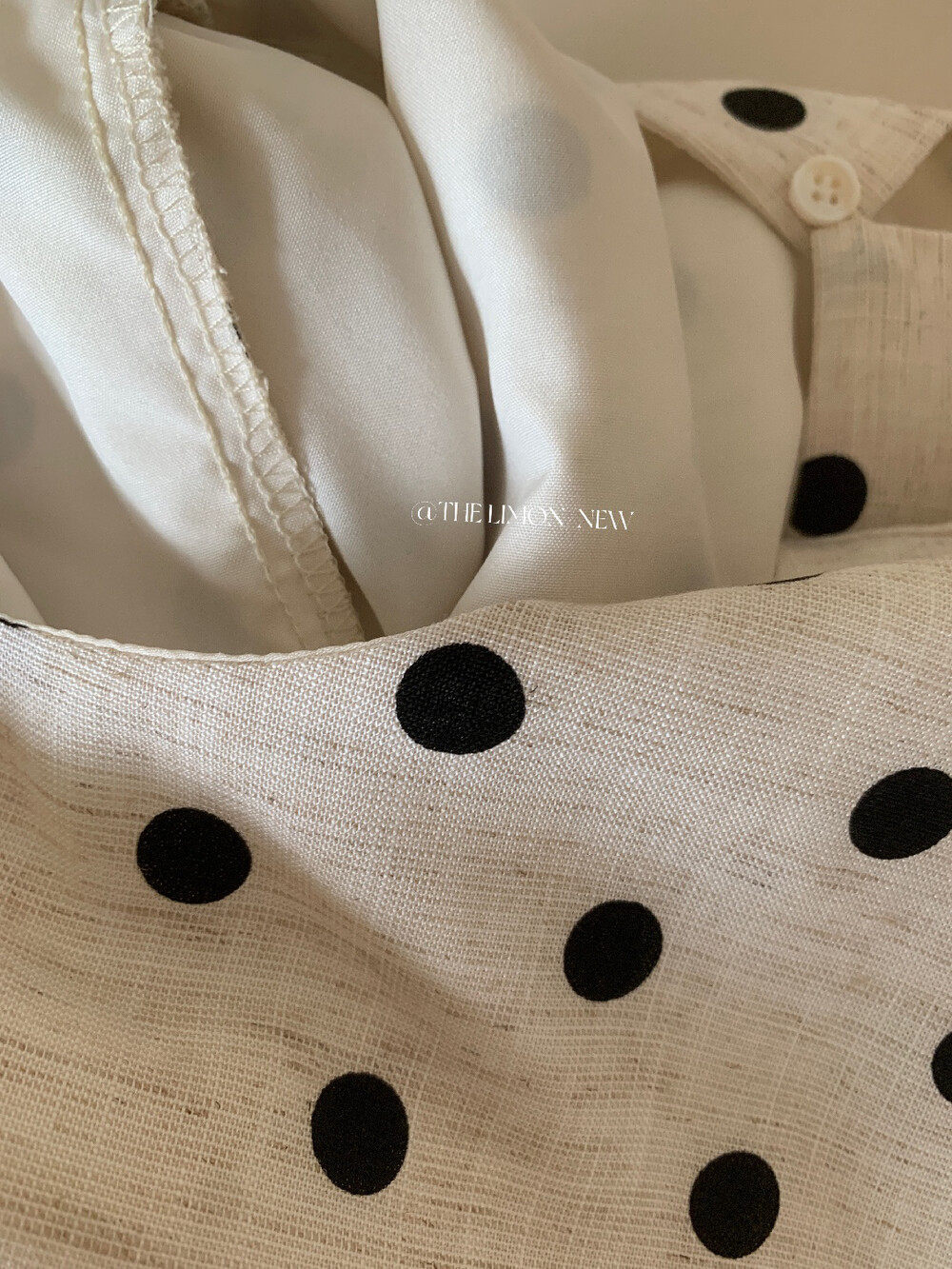 Đầm maxi nữ chất liệu tencel linen chấm bi tay bồng cổ điển — Gai mè chi tiết 32