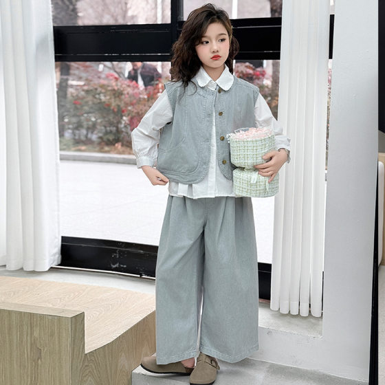 Girls' Leisure Art Style Spring suit Spring Dress 2025 New Baby Girl Fashionable Vest Wide Leg Pants Three-Piece Set