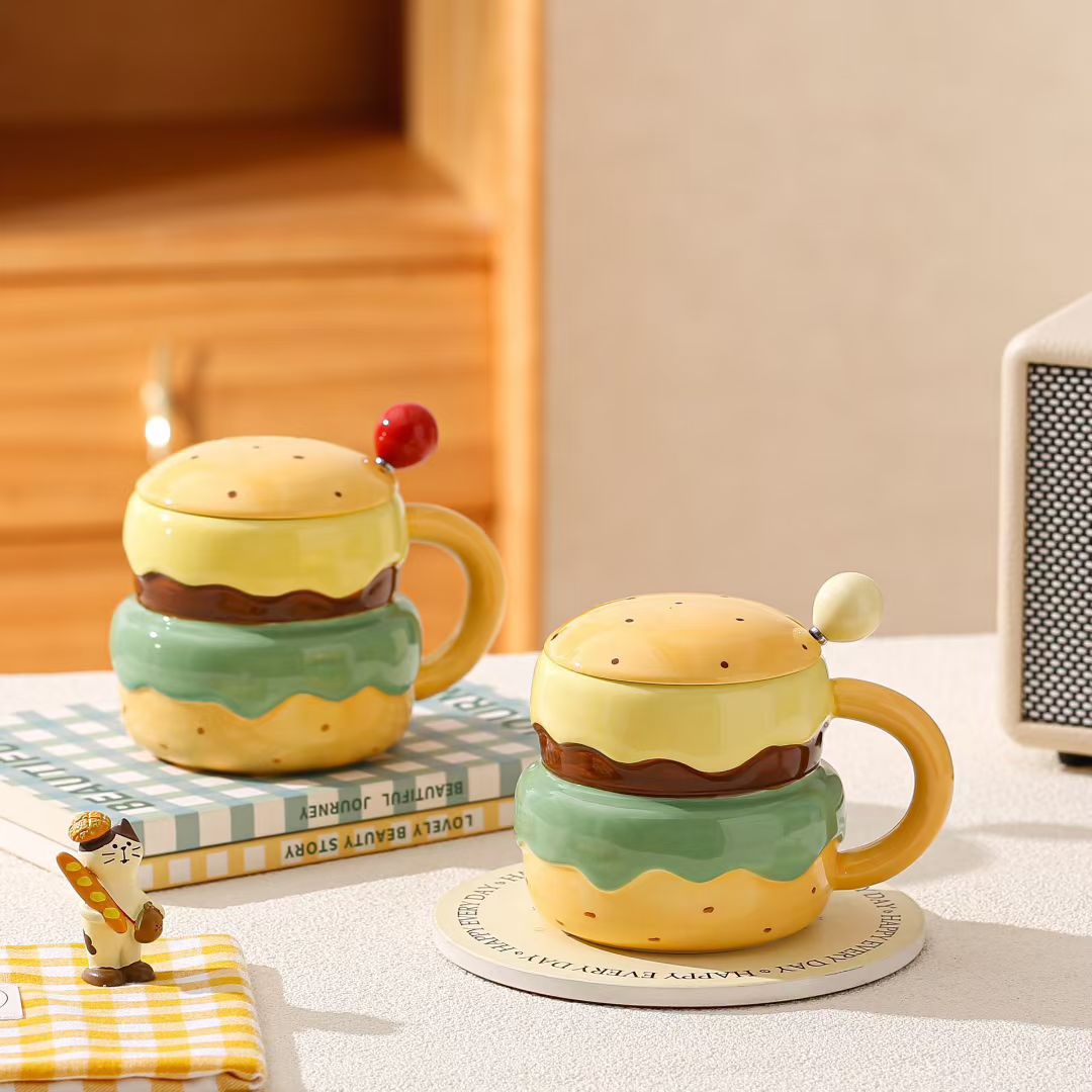 Personalidad creativa hamburguesa cerámica taza con cucharas lindas tazas de agua de alto valor para chicas regalo de cumpleaños
