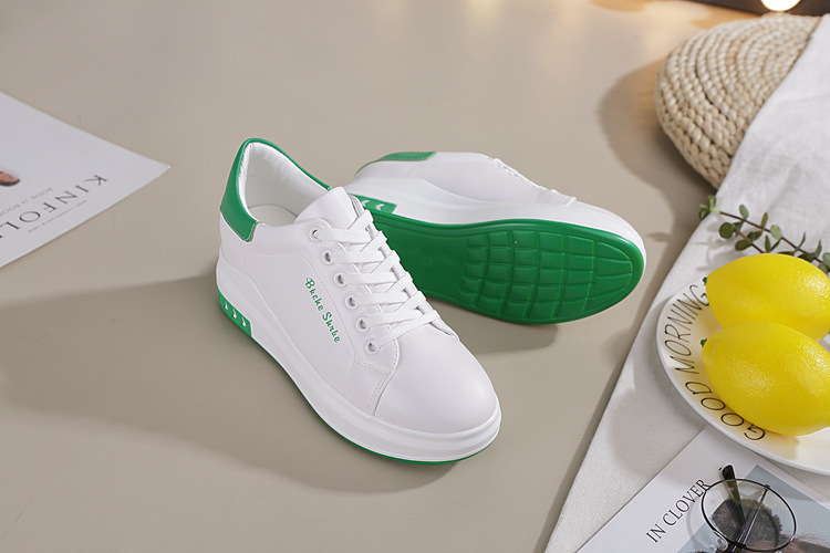 Baskets basses femme blanches compensées imperméables antidérapantes_voghion.com