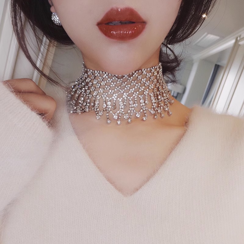 手淘_SKU_银色 水钻流苏脖链