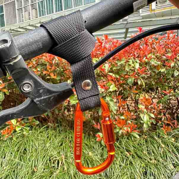 Gancho de coche de batería eléctrica sin perforación bicicleta scooter casco multifuncional fábrica de gancho delantero universal