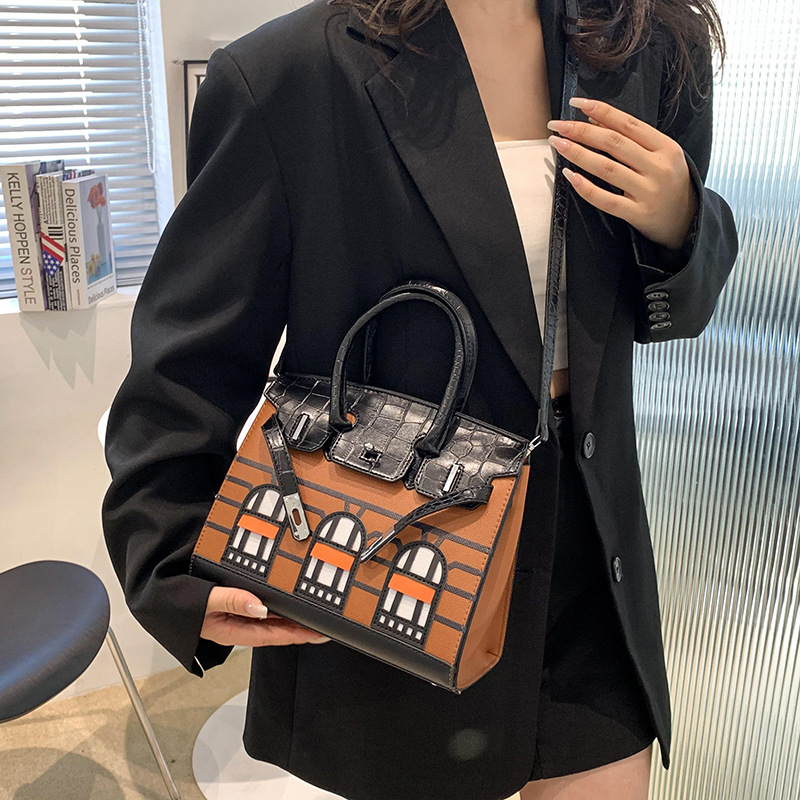 Women's Handbag Fashion Light Luxury Party Bag 2025 New Arrival Crossbody Shoulder Bag Professional Office Commuter Bag - Thumbnail 2
