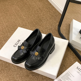 8cm���ߏ͹����X�Lɽ�軨�ӽq����Ь�A�^���m�ָ��͹�ͨ��СƤЬ