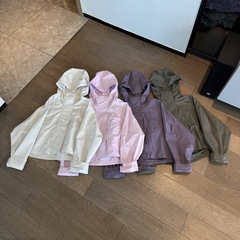 021406春の新型女性四色の短い帽子のA字版の小さいレインコートのスポーツジャケットの突撃服のコート