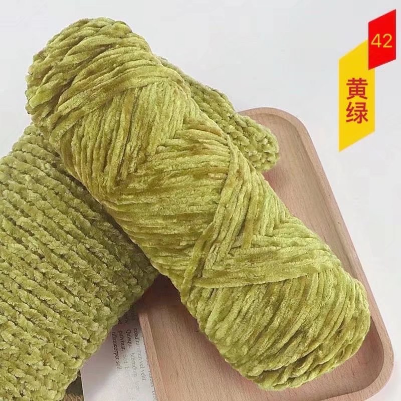 Chenille terciopelo de oro bola de lana de espesor medio de luz multicolor de terciopelo brillante DIY tejido zapatillas crochet al por mayor