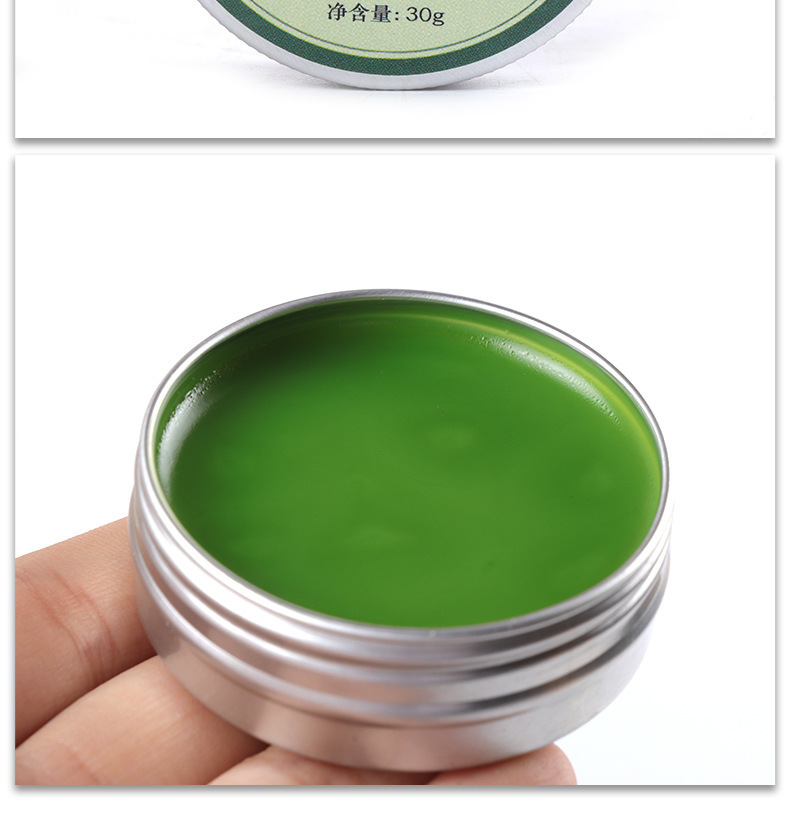 Pure Mugwort Aromatic Balm with Mint Cooling Sensation for Wellness Massage 30g in use