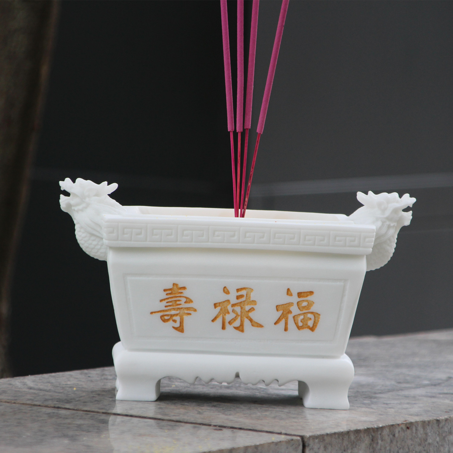 別倉庫からの配送別倉庫からの配送香炉 天然玉香炉 精巧な彫刻 BL23-5