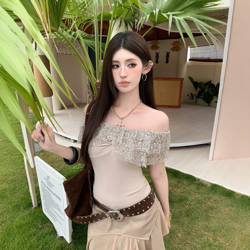 This Year's Trendy and Beautiful Women's Clothing Includes New Summer Tops, One-Shoulder Sequin Patchwork, Sexy Waist-Cinching Short-Sleeve T-Shirts