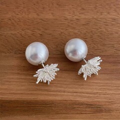 ファッショナブルで絶妙な花火パールツーピースイヤリング、女性用、ニッチな気質、多用途のシルバーニードルイヤリング、軽い高級感とハイエンドのイヤリング