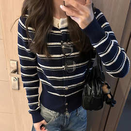 韩系条纹长袖针织开衫女秋冬穿搭修身收腰短款毛衣绝美巨好看上衣