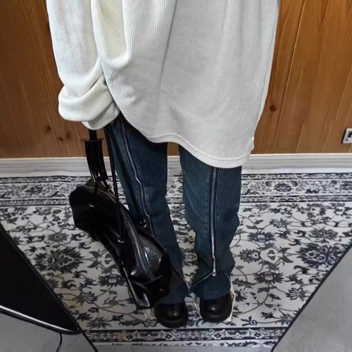 American Retro Long-Sleeve T-Shirt Base Shirt for Women - Spring and Autumn 2024 New Design, Unique, Medium-Length Loose Top